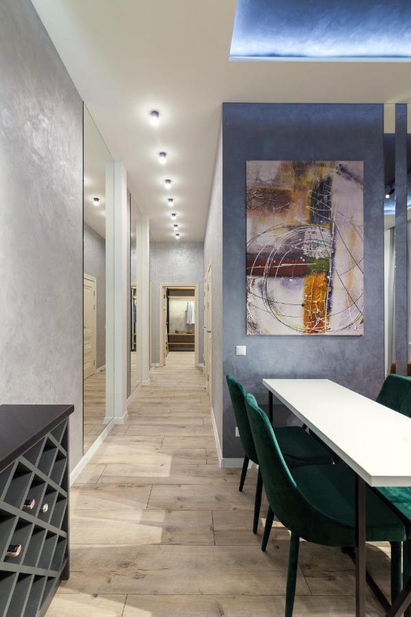 Апартамент З Дизайнерським Ремонтом Lviv Exterior photo